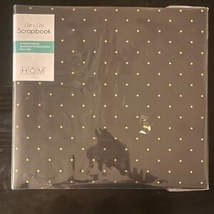HOM Scrapbook - 12in x 12in